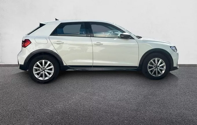 AUDI A1 Citycarver 30 TFSI 110 ch S tronic 7 Design extérieur côté droit 213178