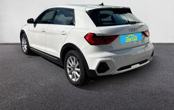 AUDI A1 Citycarver 30 TFSI 110 ch S tronic 7 Design extérieur trois quart arrière gauche 213178