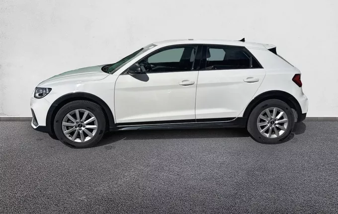 AUDI A1 Citycarver 30 TFSI 110 ch S tronic 7 Design extérieur côté gauche 213178