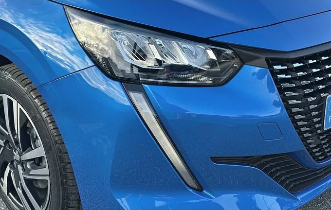 PEUGEOT 208 PureTech 100 S&S BVM6 Allure Business photo 16 944754