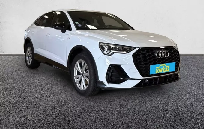 AUDI Q3 Sportback 35 TFSI 150 ch S tronic 7 S line extérieur trois quart avant droit 212655