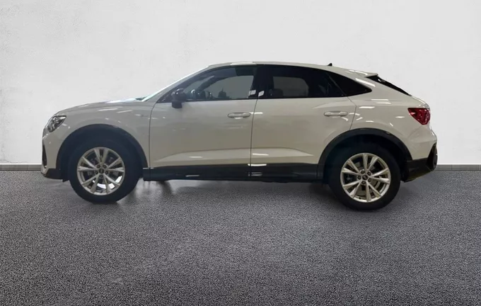 AUDI Q3 Sportback 35 TFSI 150 ch S tronic 7 S line extérieur côté gauche 212655
