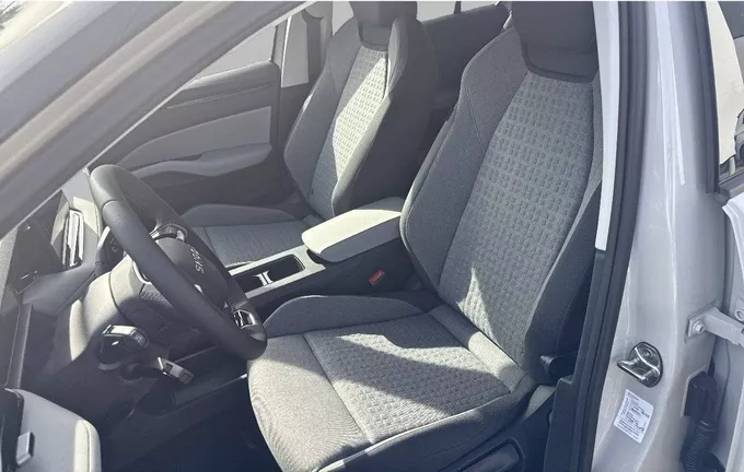SKODA EPIQ Batterie 55 Clever extérieur trois quart arrière droit 9752