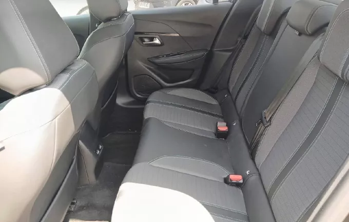 PEUGEOT 208 PureTech 100 S&S BVM6 photo 17 2130692