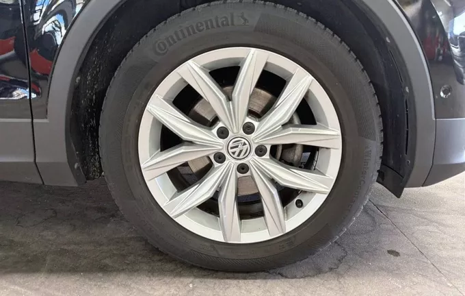 VOLKSWAGEN TIGUAN 1.4 TSI ACT 150 BMT DSG6 Carat photo 9 213595