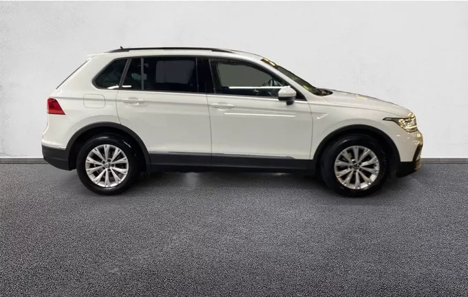 VOLKSWAGEN TIGUAN 2.0 TDI 150ch DSG7 Life Business extérieur côté droit 2126289