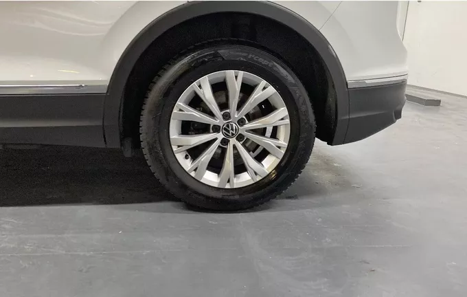 VOLKSWAGEN TIGUAN 2.0 TDI 150ch DSG7 Life Business photo 12 2126289