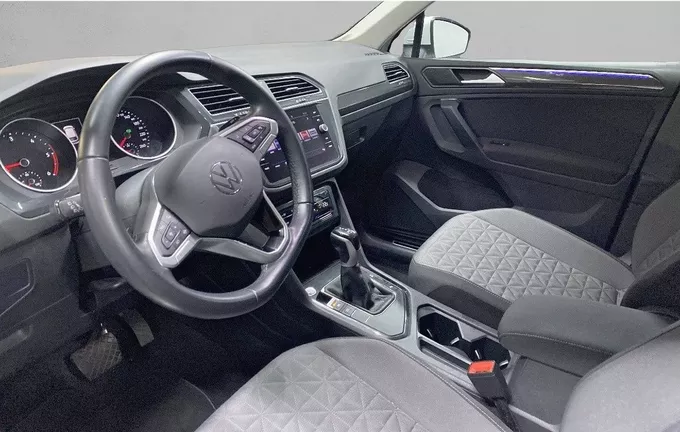 VOLKSWAGEN TIGUAN 2.0 TDI 150ch DSG7 Life Business photo 13 2126289