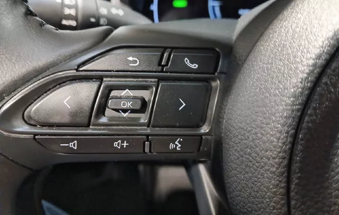TOYOTA YARIS CROSS Hybride 116h 2WD Dynamic Business + Programme Toyota Experience photo 20 944966