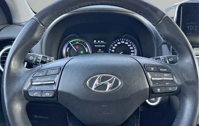 HYUNDAI KONA 1.6 GDi Hybrid Executive photo 12 13729
