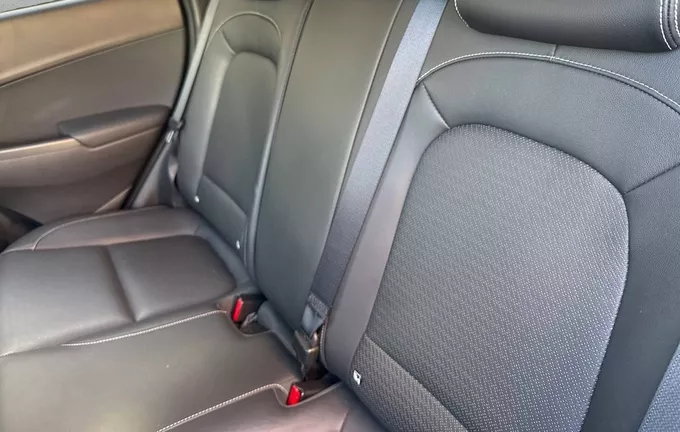 HYUNDAI KONA 1.6 GDi Hybrid Executive photo 17 13729