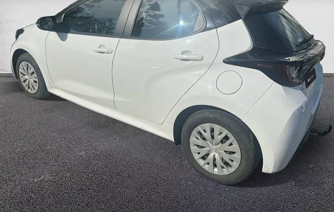 TOYOTA YARIS Hybride 116h Dynamic extérieur trois quart arrière gauche 1103369