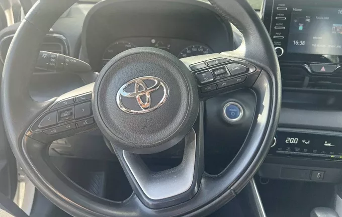 TOYOTA YARIS Hybride 116h Dynamic photo 12 1103369