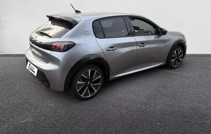 PEUGEOT 208 PureTech 100 S&S EAT8 GT extérieur trois quart arrière droit 2129421