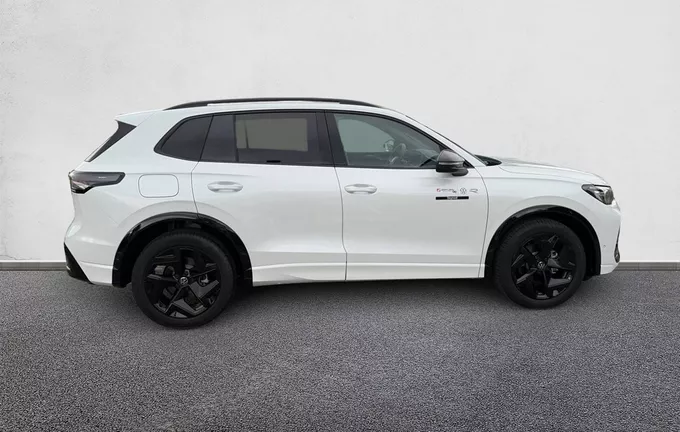 VOLKSWAGEN TIGUAN 1.5 eTSI 150ch DSG7 R-Line extérieur côté droit 5188