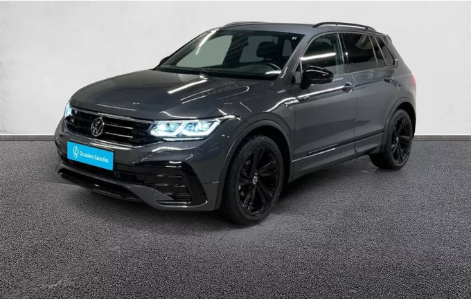 VOLKSWAGEN TIGUAN 1.5 TSI 150ch DSG7 R-Line extérieur trois quart avant gauche 2117722