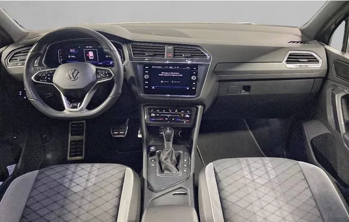 VOLKSWAGEN TIGUAN 1.5 TSI 150ch DSG7 R-Line extérieur trois quart avant droit 2117722