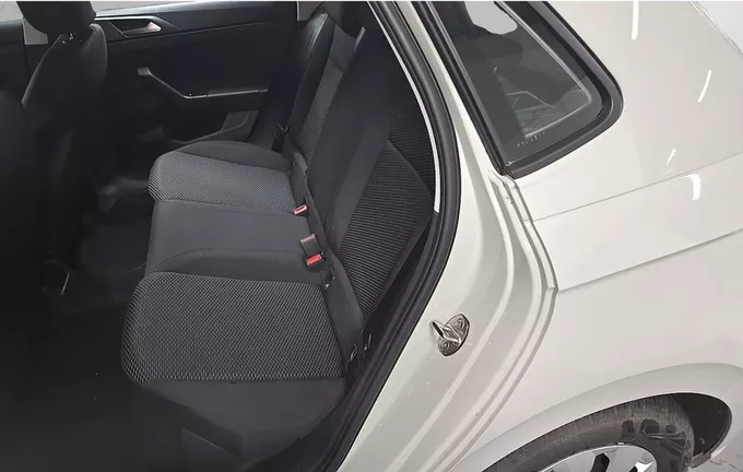VOLKSWAGEN POLO 1.0 MPI 80 S&S BVM5 extérieur arrière 2128529