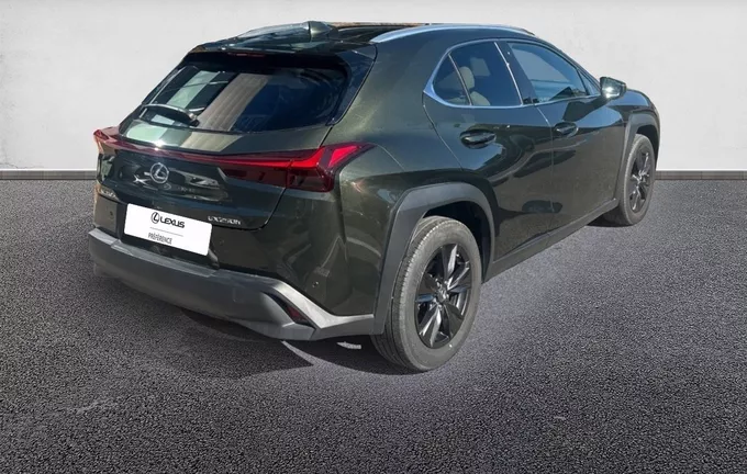 LEXUS UX 250h 2WD Luxe extérieur trois quart arrière droit 1103997