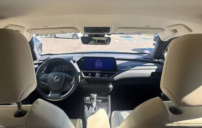 LEXUS UX 250h 2WD Luxe photo 18 1103997