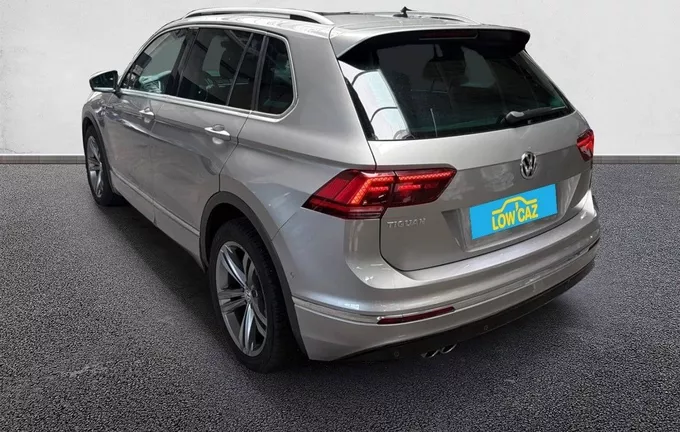 VOLKSWAGEN TIGUAN 1.5 TSI EVO 150 DSG7 Carat extérieur trois quart arrière gauche 213297