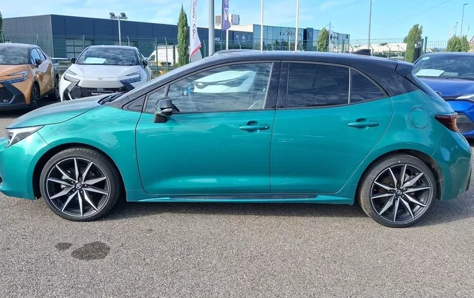TOYOTA COROLLA HYBRIDE 140ch GR Sport extérieur côté gauche 1103843