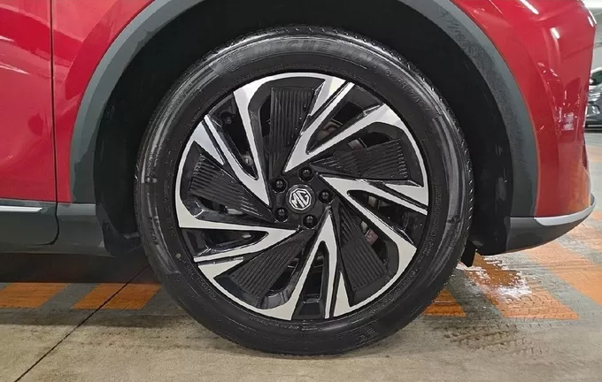 MG MGS6 EV MGS6 EV Luxury photo 9 8080
