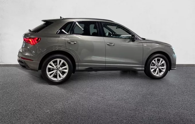 AUDI Q3 35 TDI 150 ch S tronic 7 S line plus extérieur côté droit 2131081