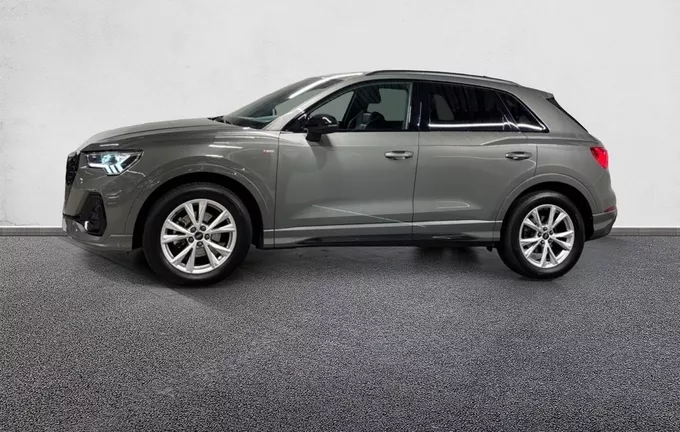 AUDI Q3 35 TDI 150 ch S tronic 7 S line plus extérieur côté gauche 2131081