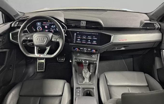 AUDI Q3 35 TDI 150 ch S tronic 7 S line plus photo 18 2131081
