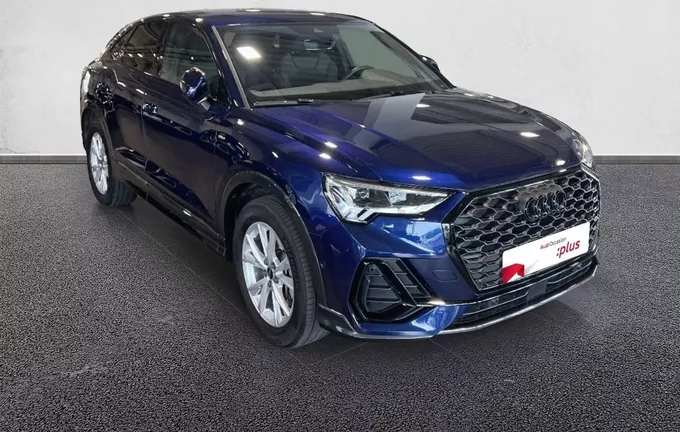 AUDI Q3 Sportback 45 TFSIe 245 ch S tronic 6 S line extérieur trois quart avant droit 2119030