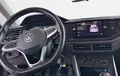 Miniature VOLKSWAGEN POLO 1.0 TSI 95 S&S BVM5 Life Plus extérieur trois quart avant droit 2129875