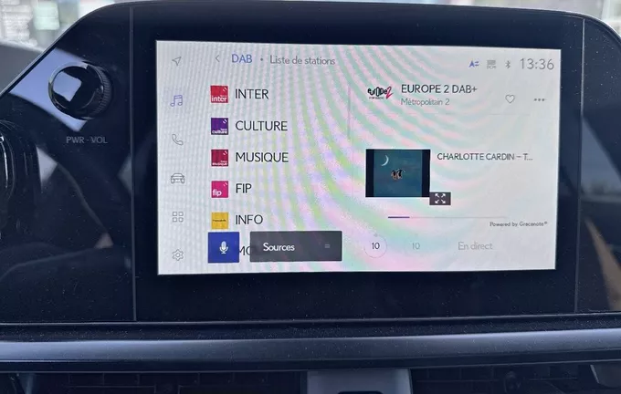 LEXUS UX 250h 2WD F SPORT Design photo 16 1103481