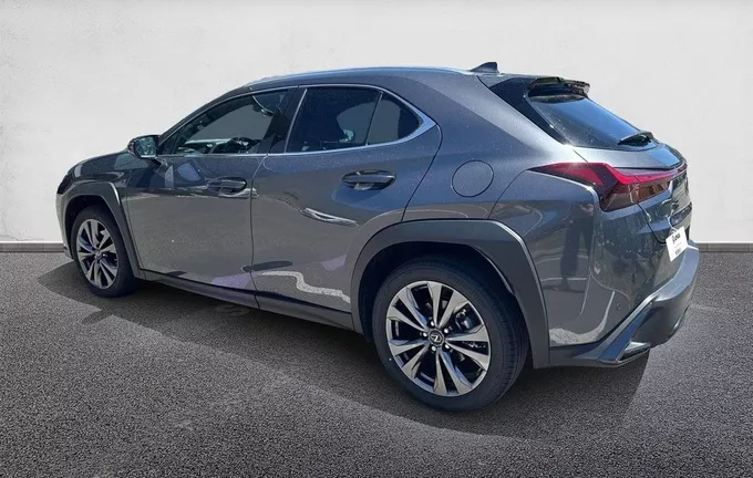 LEXUS UX 250h 2WD F SPORT Design extérieur trois quart arrière gauche 1103481