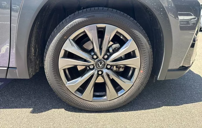 LEXUS UX 250h 2WD F SPORT Design photo 9 1103481