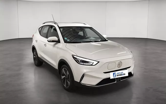 MG ZS EV Autonomie Standard 51kWh - 130 kW 2WD Comfort extérieur trois quart avant droit 601346