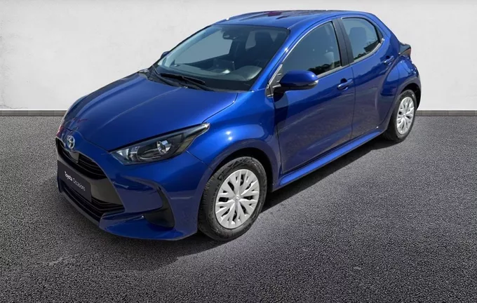 TOYOTA YARIS 120 VVT-i Dynamic extérieur trois quart avant gauche 1103526