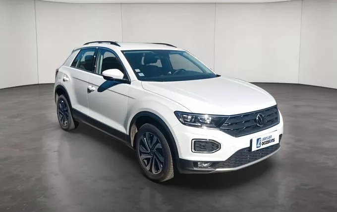 VOLKSWAGEN T-ROC 1.0 TSI 110 Start/Stop BVM6 Active extérieur trois quart avant droit 2131561