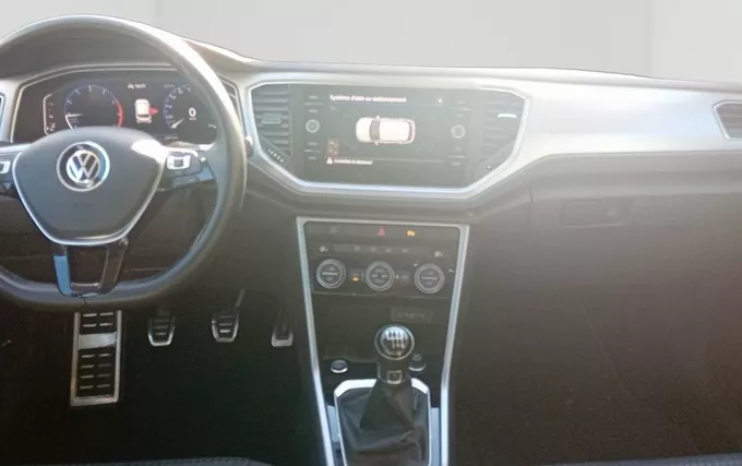 VOLKSWAGEN T-ROC 1.0 TSI 110 Start/Stop BVM6 Active photo 15 2131561