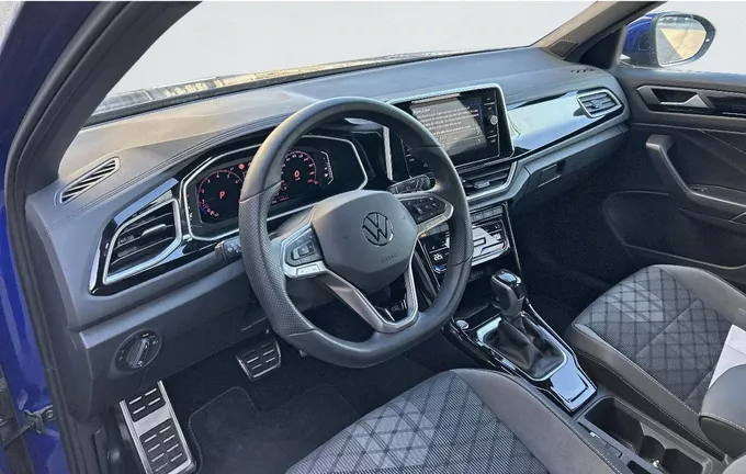 VOLKSWAGEN T-ROC 1.5 TSI EVO2 150 Start/Stop DSG7 R-Line Edition photo 13 2126276