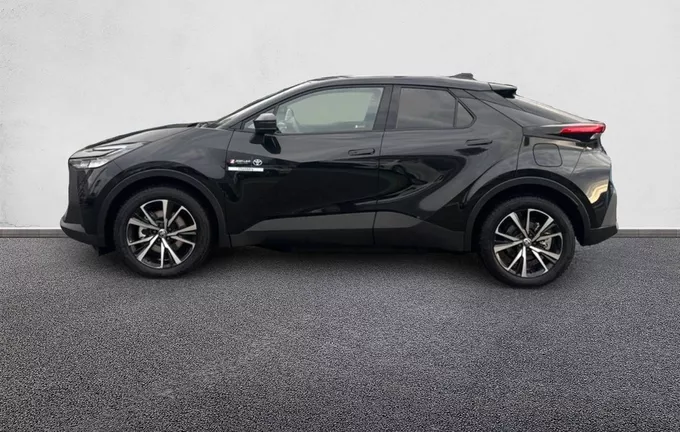 TOYOTA C-HR PHEV 225 Design Business MY25 extérieur côté gauche 93543