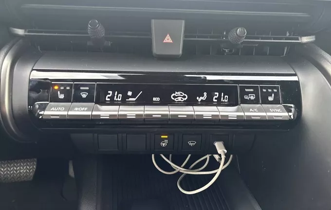 TOYOTA C-HR PHEV 225 Design Business MY25 photo 14 93543