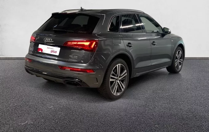 AUDI Q5 40 TDI 204 S tronic 7 Quattro S line extérieur trois quart arrière droit 2128040