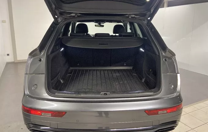 AUDI Q5 40 TDI 204 S tronic 7 Quattro S line photo 10 2128040
