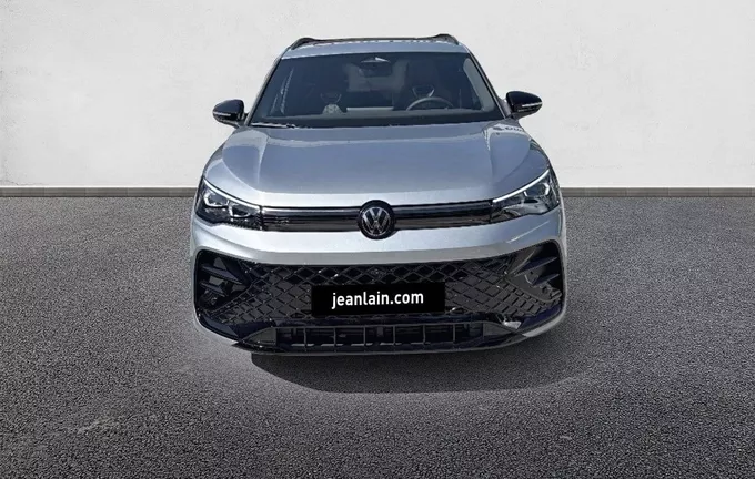 VOLKSWAGEN TIGUAN 1.5 eTSI 150ch DSG7 R-Line Edition extérieur avant 4458