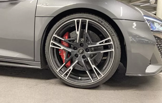 AUDI R8 V10 5.2 FSI 620 S tronic 7 Performance Quattro photo 9 2121492