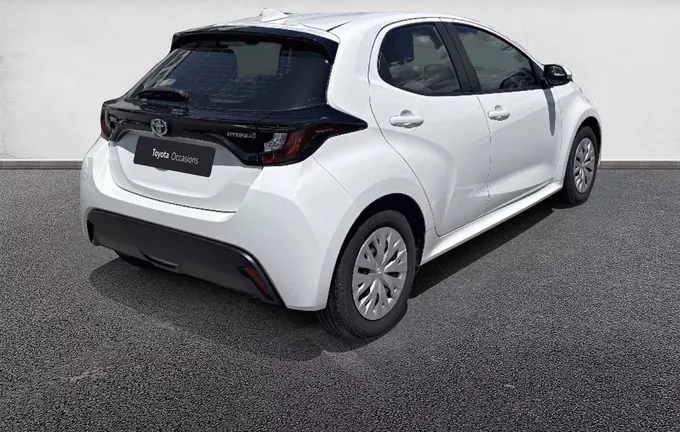 TOYOTA YARIS Hybride 116h Dynamic extérieur trois quart arrière droit 1103475