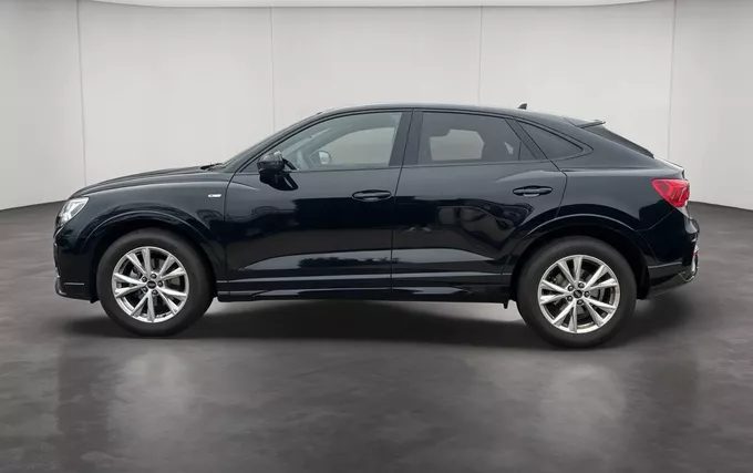 AUDI Q3 Sportback 35 TFSI 150 ch S tronic 7 S line extérieur côté gauche 2133079