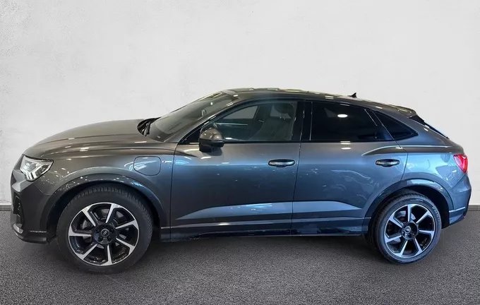 AUDI Q3 Sportback 45 TFSIe 245 ch S tronic 6 S line extérieur côté gauche 2124721