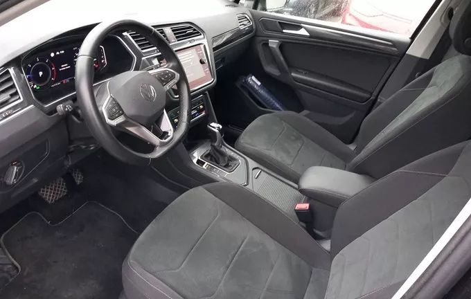 VOLKSWAGEN TIGUAN 2.0 TDI 150ch DSG7 Elegance photo 11 460116